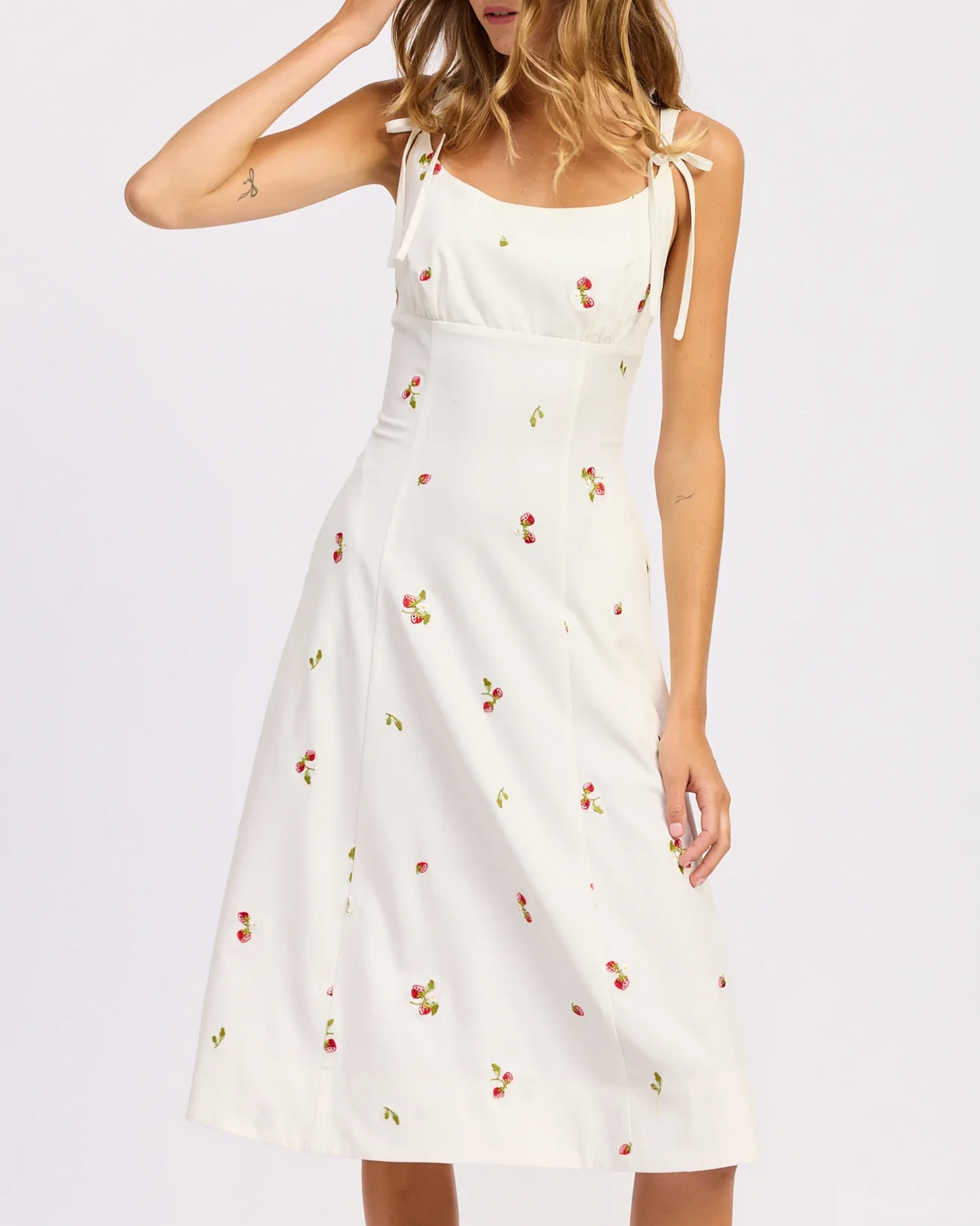 En Saison Strawberry Kiss Midi Dress