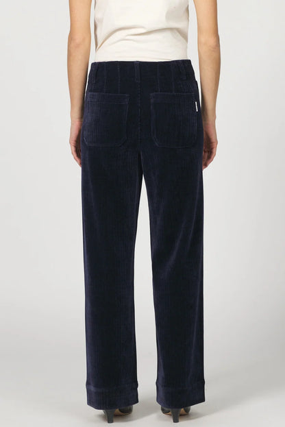 Dear John Audrey Pant