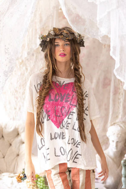 Magnolia Pearl Top 2157 Season Of Love Amor Tee