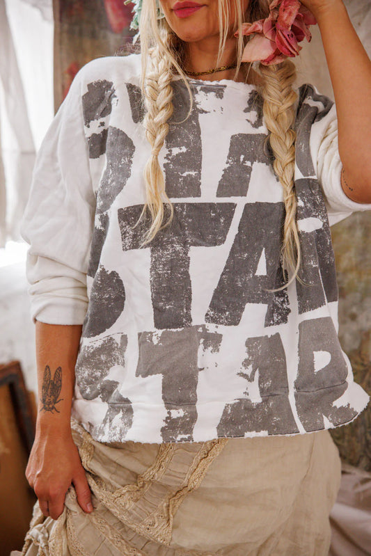 Magnolia Pearl "Star Star Star Richi Sweatshirt" Top 2439
